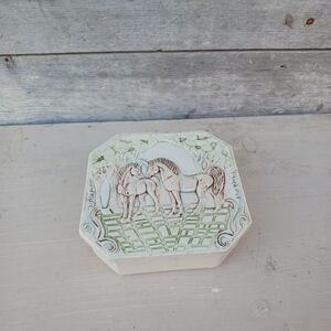 Vintage 1981 Duncan‎ Enterprises Ceramic Unicorn Trinket Box Painted Fantasy It
